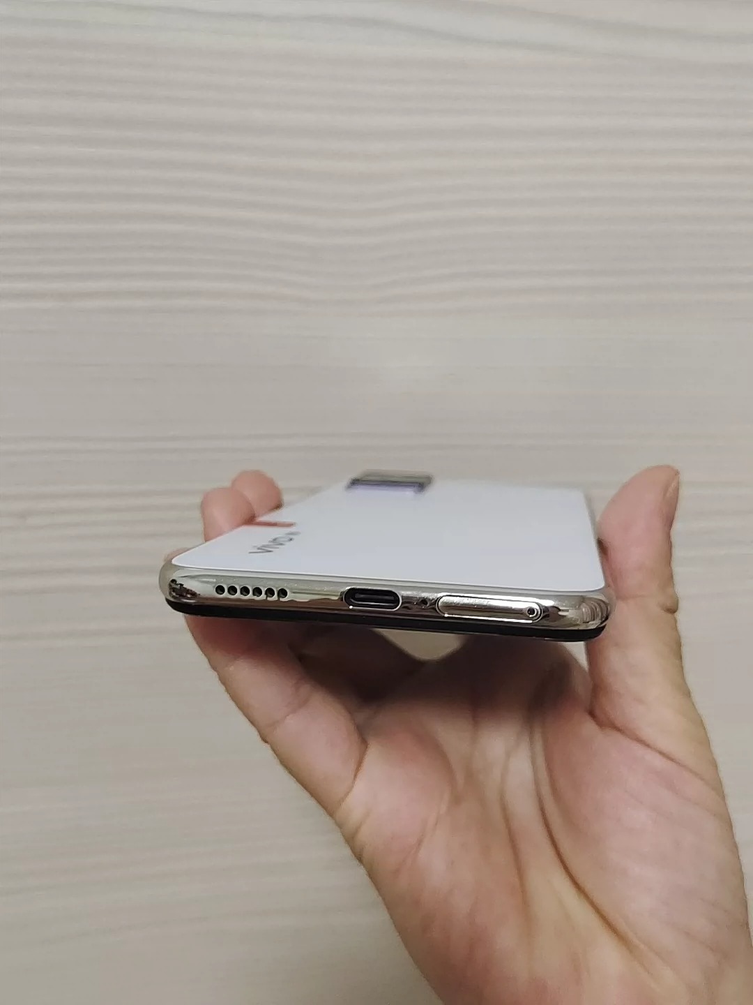 vivo S7 5G 8+128G手机 高通骁龙765 处理器 一体化双模5G 触摸灵敏二手机 有更换过一次最好国产屏。没有屏幕指纹,别的功能正常,原装系!触摸 vivo S7 5G 8+128G手机 高通骁龙765 处理器 一体化双模5G 触摸灵敏二手机 有更换过一次最好国产屏。没有屏幕指纹,别的功能正常,原装系!触摸